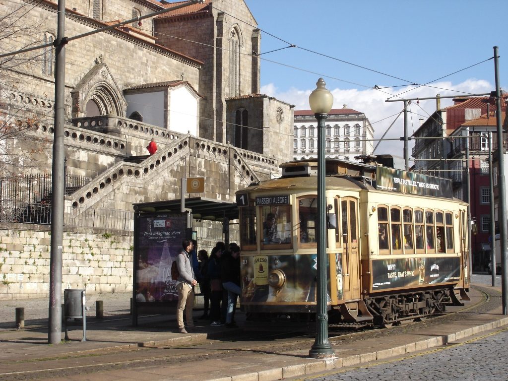 Porto tänav ja tramm